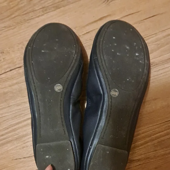 Lucky Brand Navy BLUE Flats - Picture 3 of 6